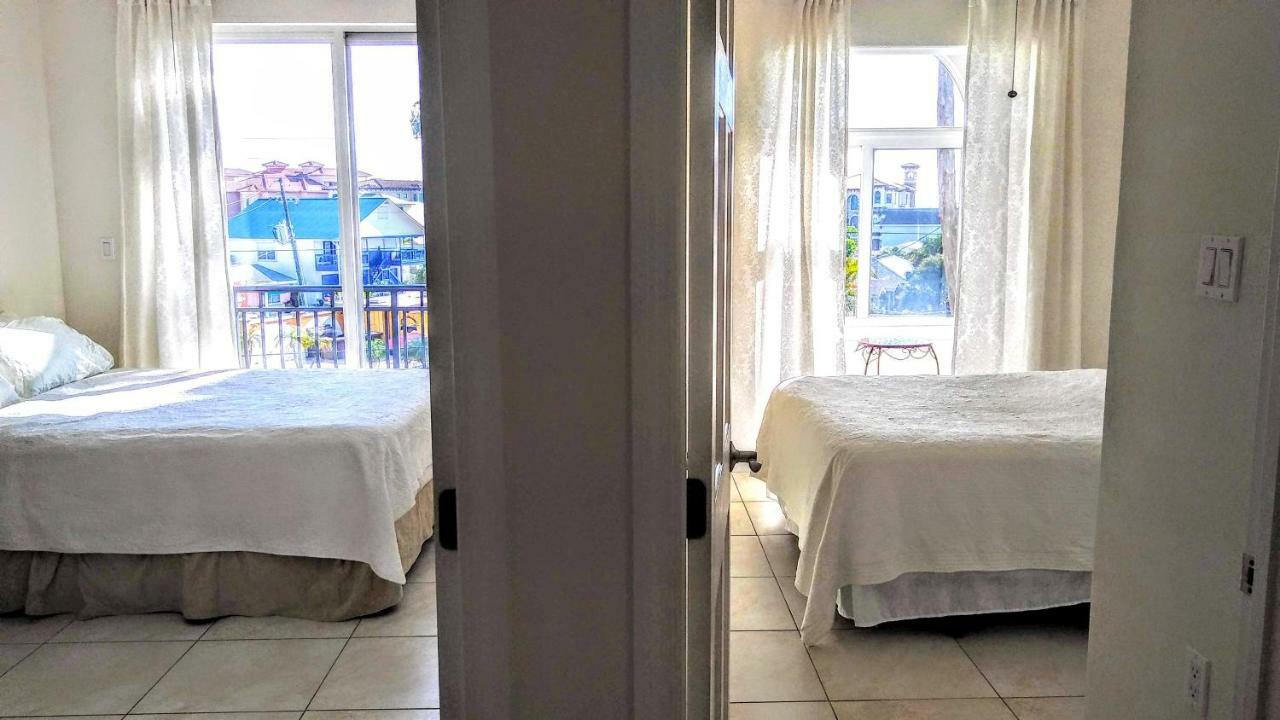 Mediterranean Three Story Beach Townhouse St. Pete Beach Eksteriør bilde
