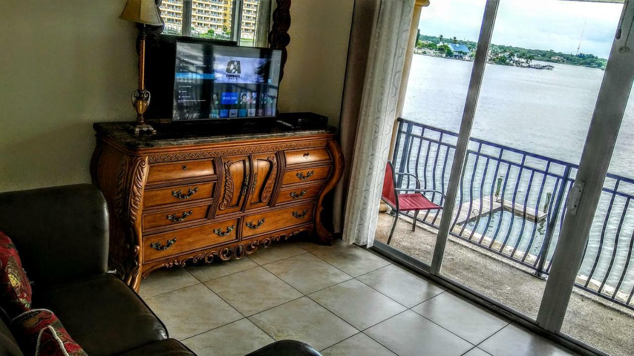 Mediterranean Three Story Beach Townhouse St. Pete Beach Eksteriør bilde