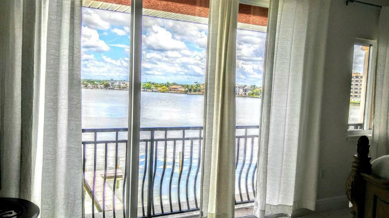 Mediterranean Three Story Beach Townhouse St. Pete Beach Eksteriør bilde