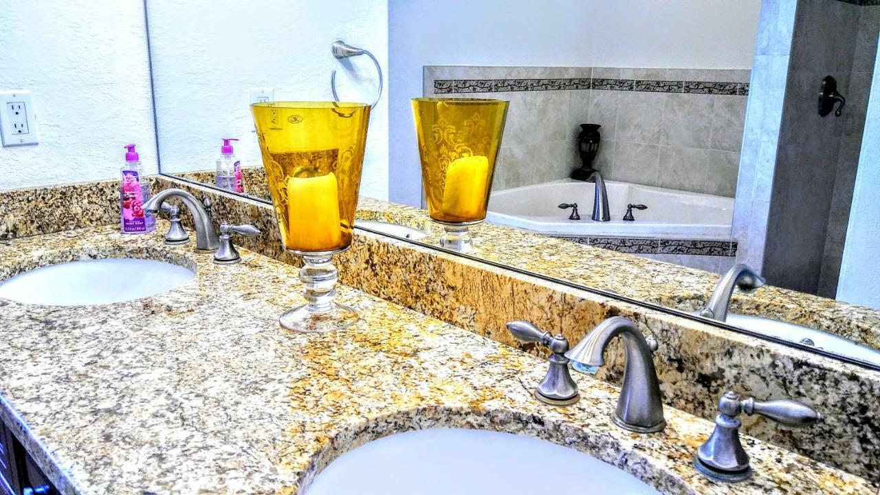 Mediterranean Three Story Beach Townhouse St. Pete Beach Eksteriør bilde